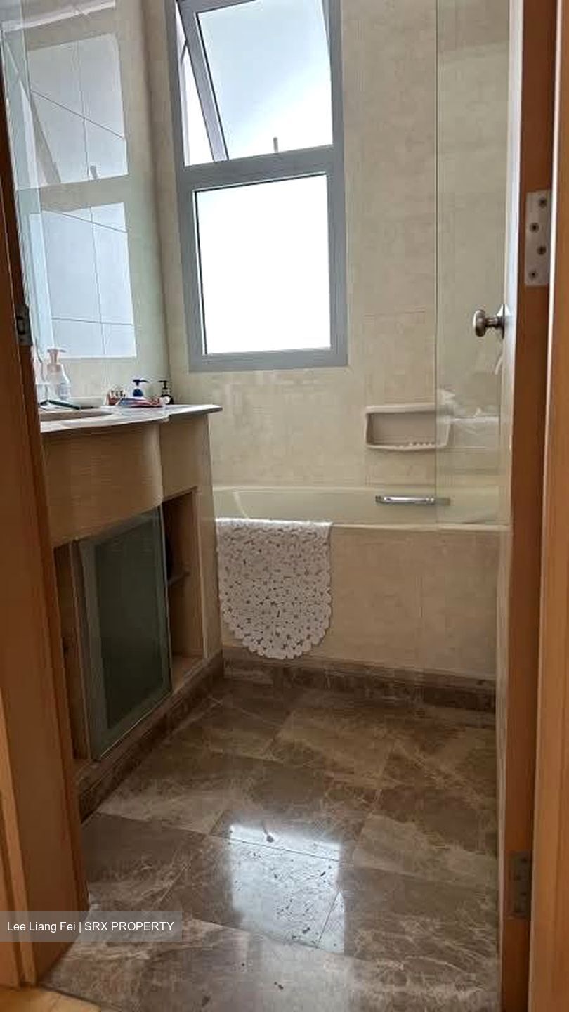 Hillview Regency (D23), Condominium #554287461